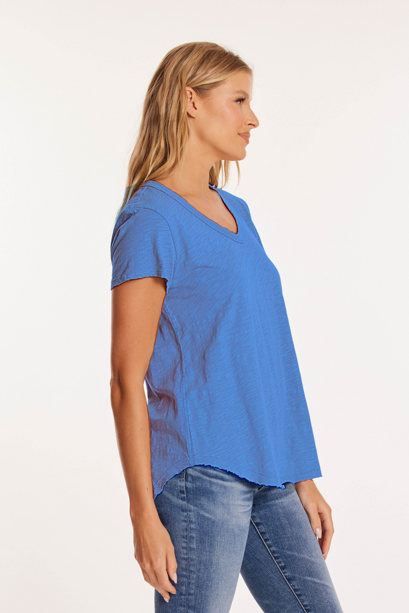 V-Neck Tee w/ Curve Hem