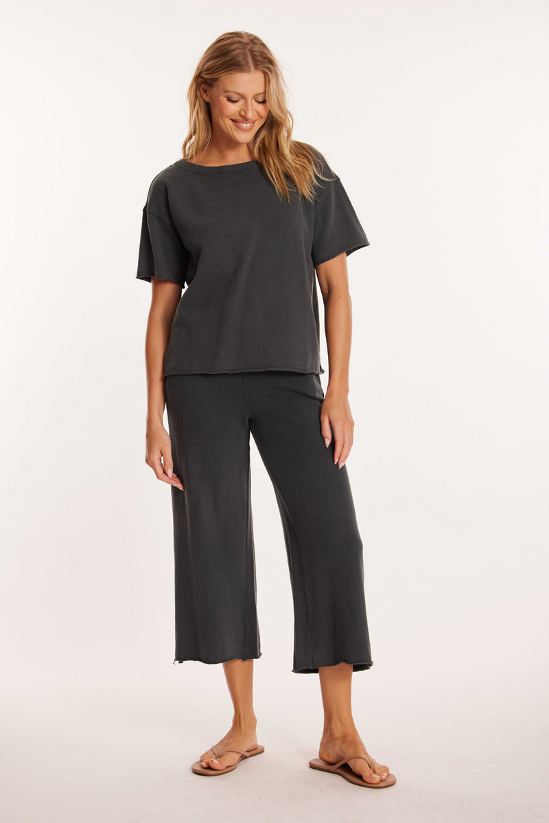 Gathered Waist Flared Crop Pants