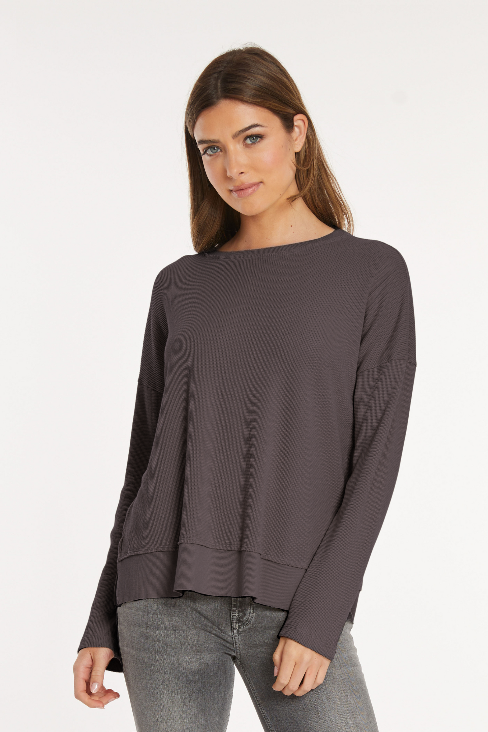 L/S Crew Neck Boxy Top – mododoc Los Angeles