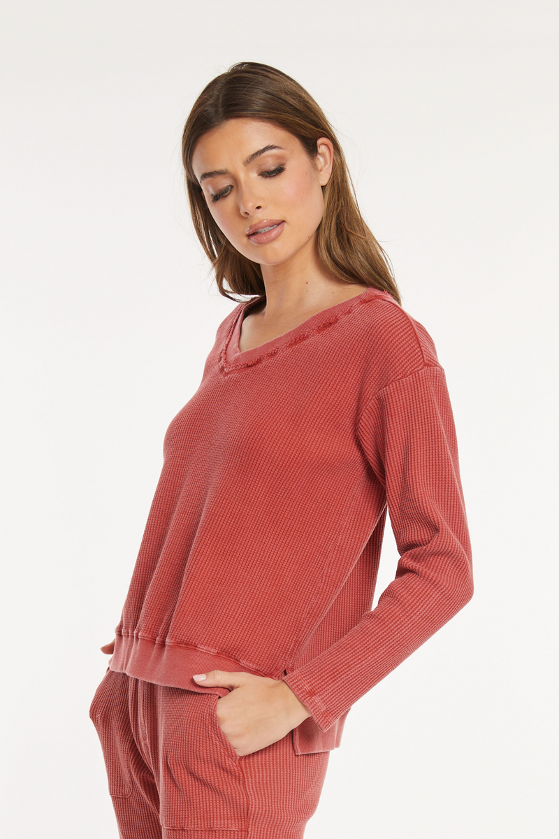 L/S Open V-Neck Waffle Top