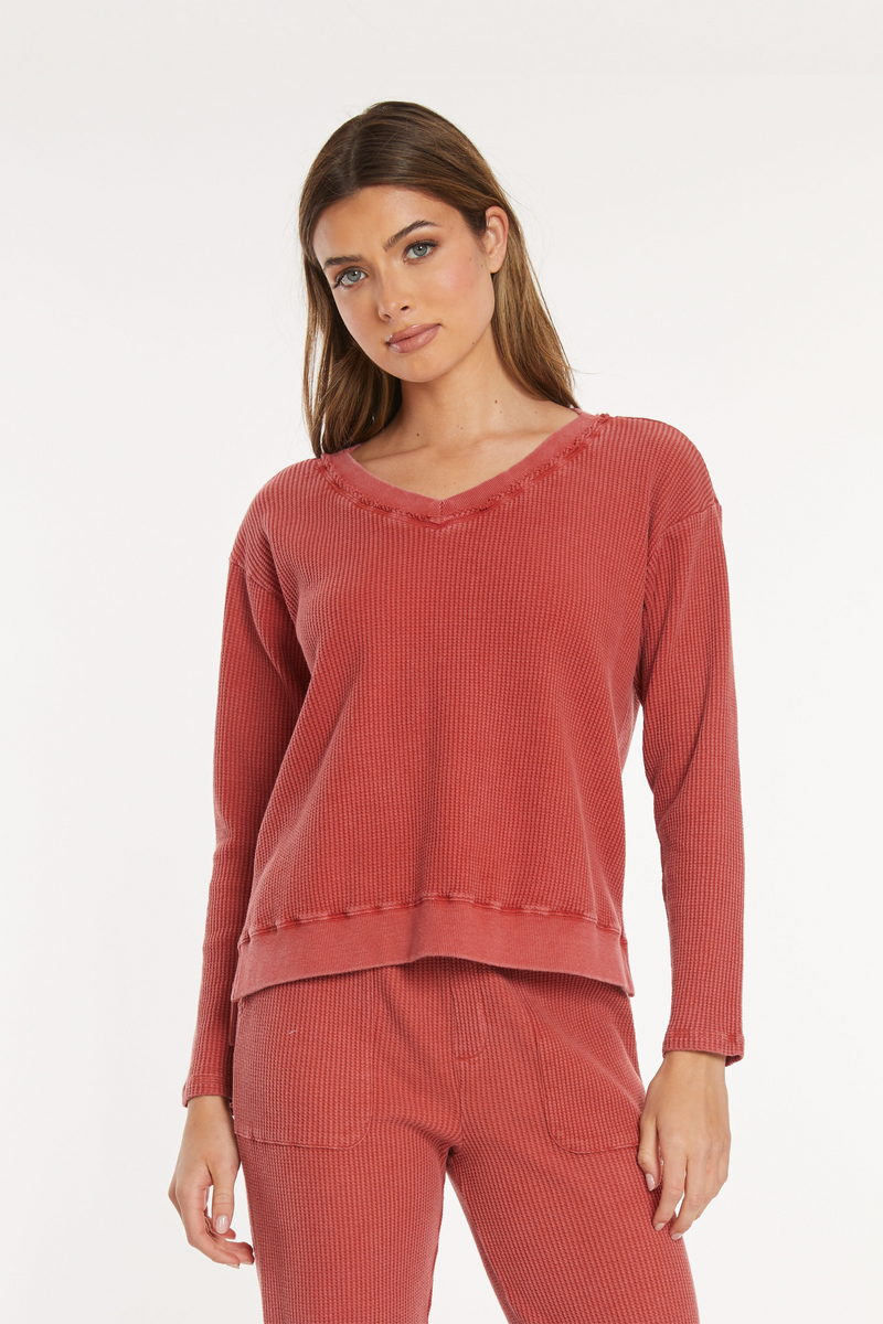L/S Open V-Neck Waffle Top