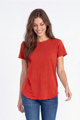 Crew Neck Tee w/ curve hem