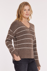 L/S Boxy V-Neck Stripe Sweater