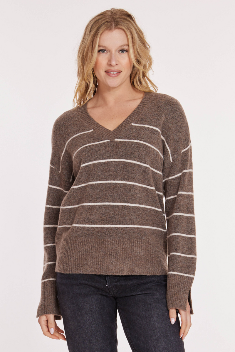 L/S Boxy V-Neck Stripe Sweater