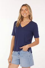 Half Sleeve V-Neck Easy Tee