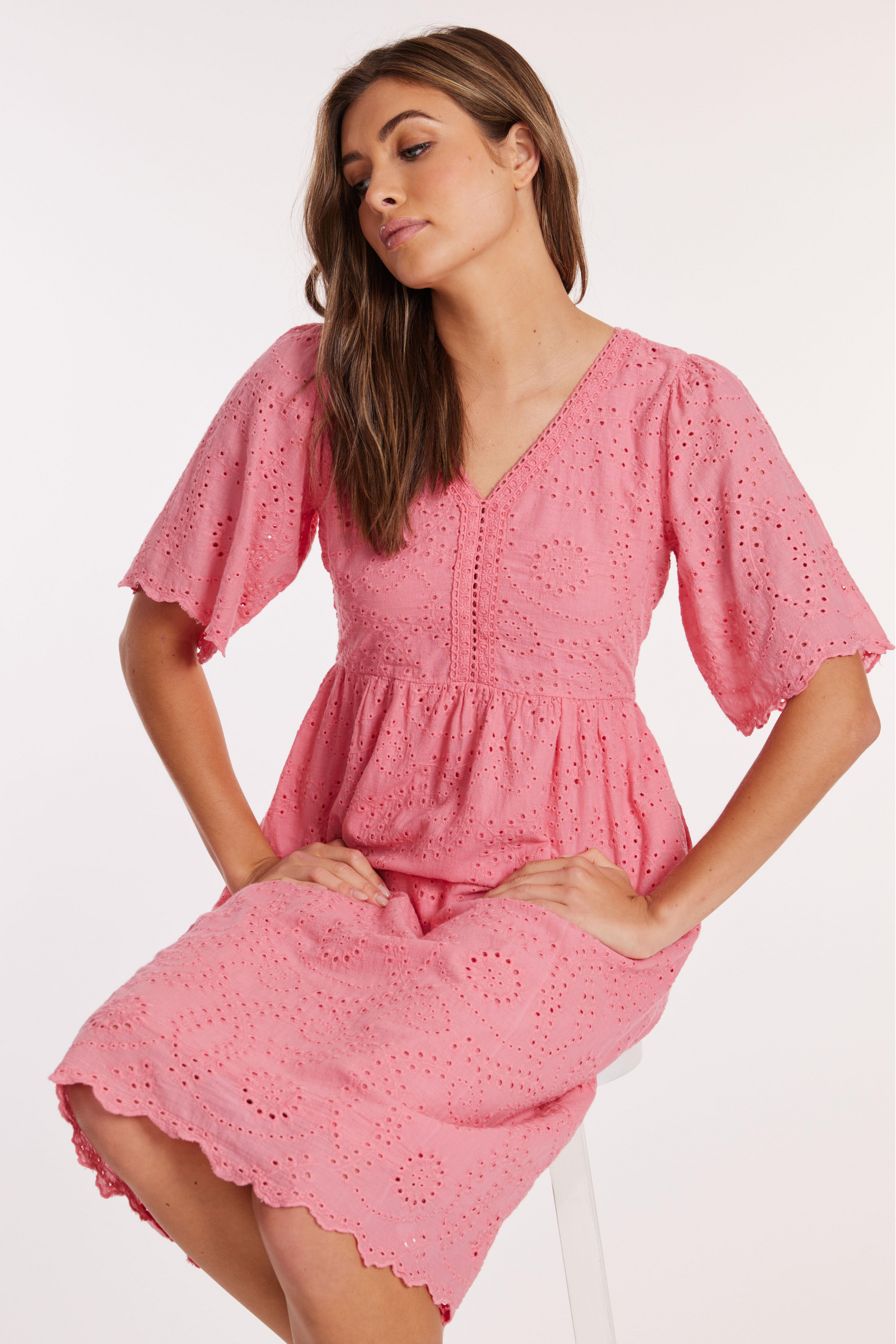 Flowy Elbow Sleeves Midi Lace Dress – mododoc Los Angeles