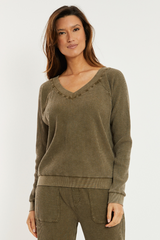 L/S V-Neck Top