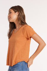 Shirred S/S Shirttail Flowy Tee