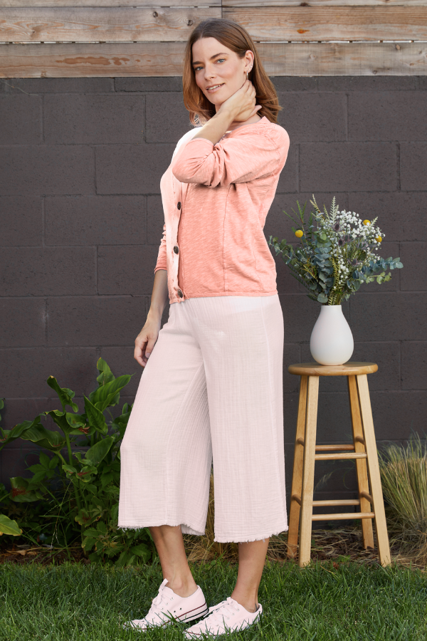 トップス commesi studio Tendawool Cardi (Ivory) commesi studio Tendawool Cardi (Ivory) - メルカリ
